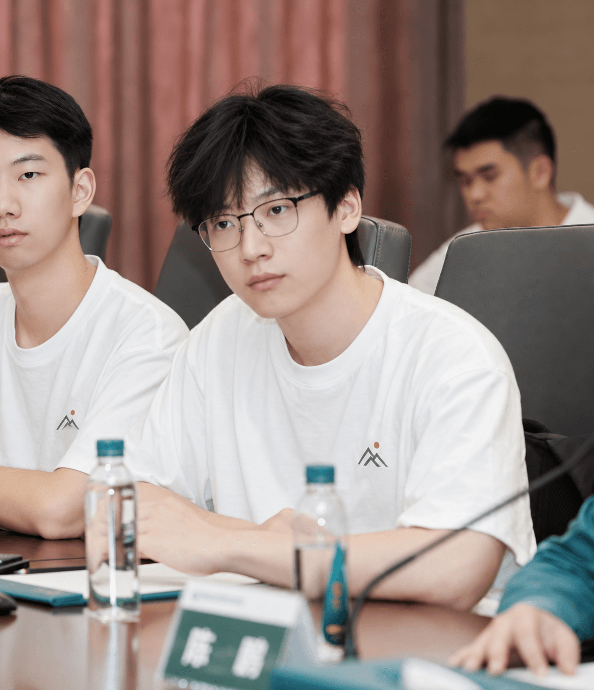 Felix Yang 参加现场协作讨论